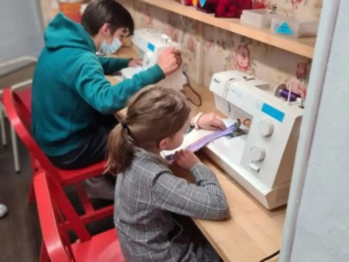 Initiation à la couture pour enfants à Paris 9ème