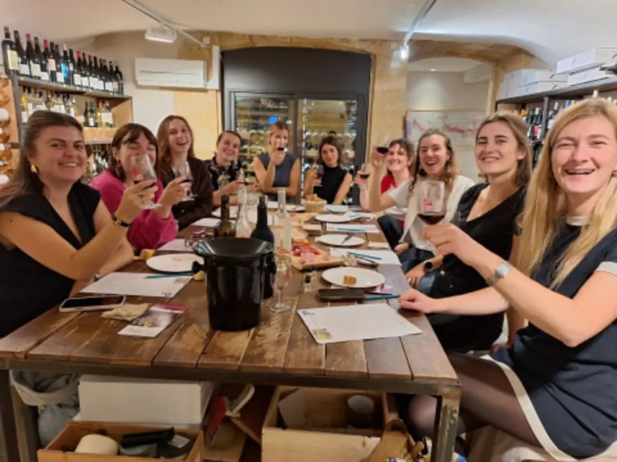 Initiation à la dégustation et aux accords mets et vins à  Aix-en-Provence (13)