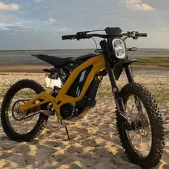 Initiation à la moto électrique tout-terrain à Biganos (33)