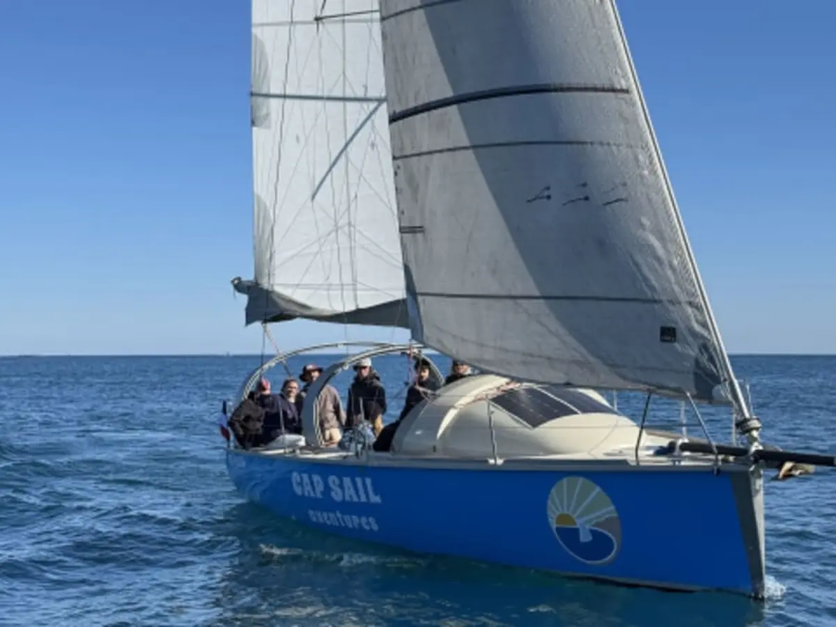Initiation à la voile à Antibes (06)