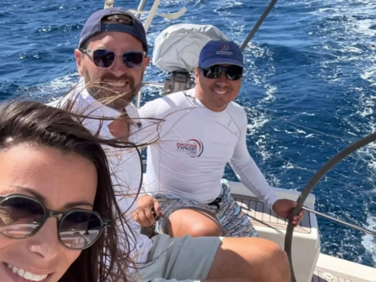 Initiation à la voile depuis Antibes (06)