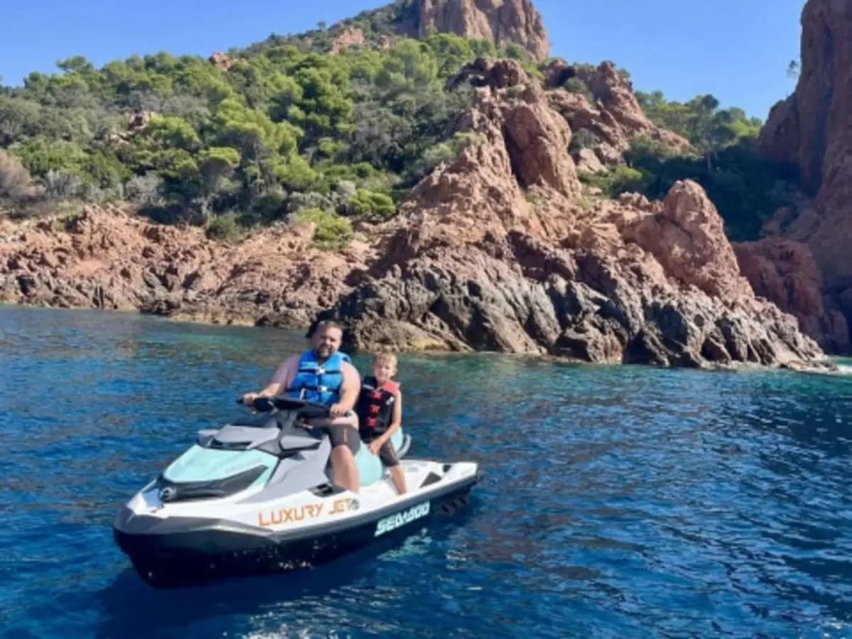 Initiation au Jet-ski à Fréjus (83)
