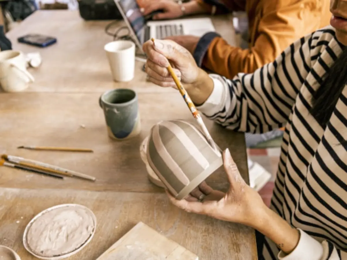 Initiation au modelage céramique à Marseille 4ème