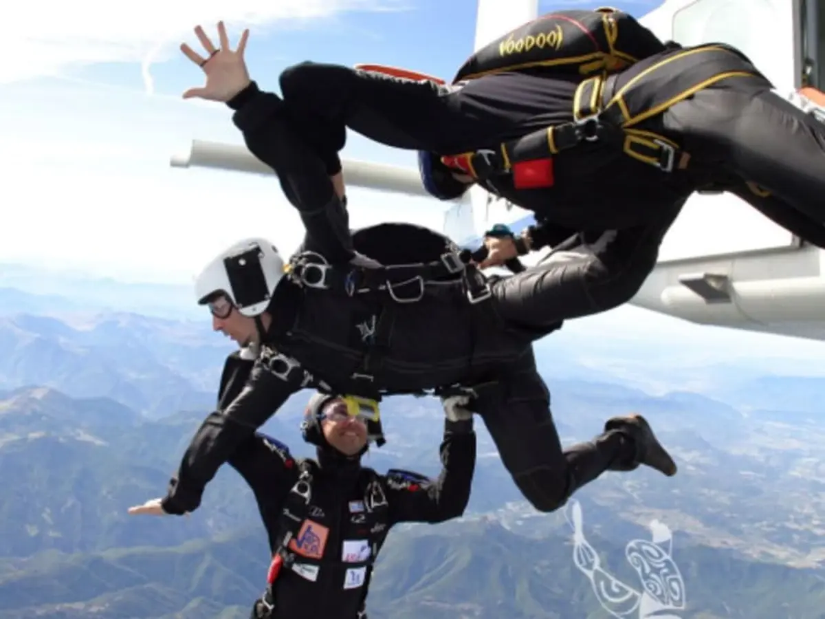 Initiation au Parachute Stage PAC à Tallard (05)