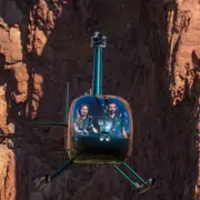 Initiation au pilotage d'hélicoptère à Cannes (06)