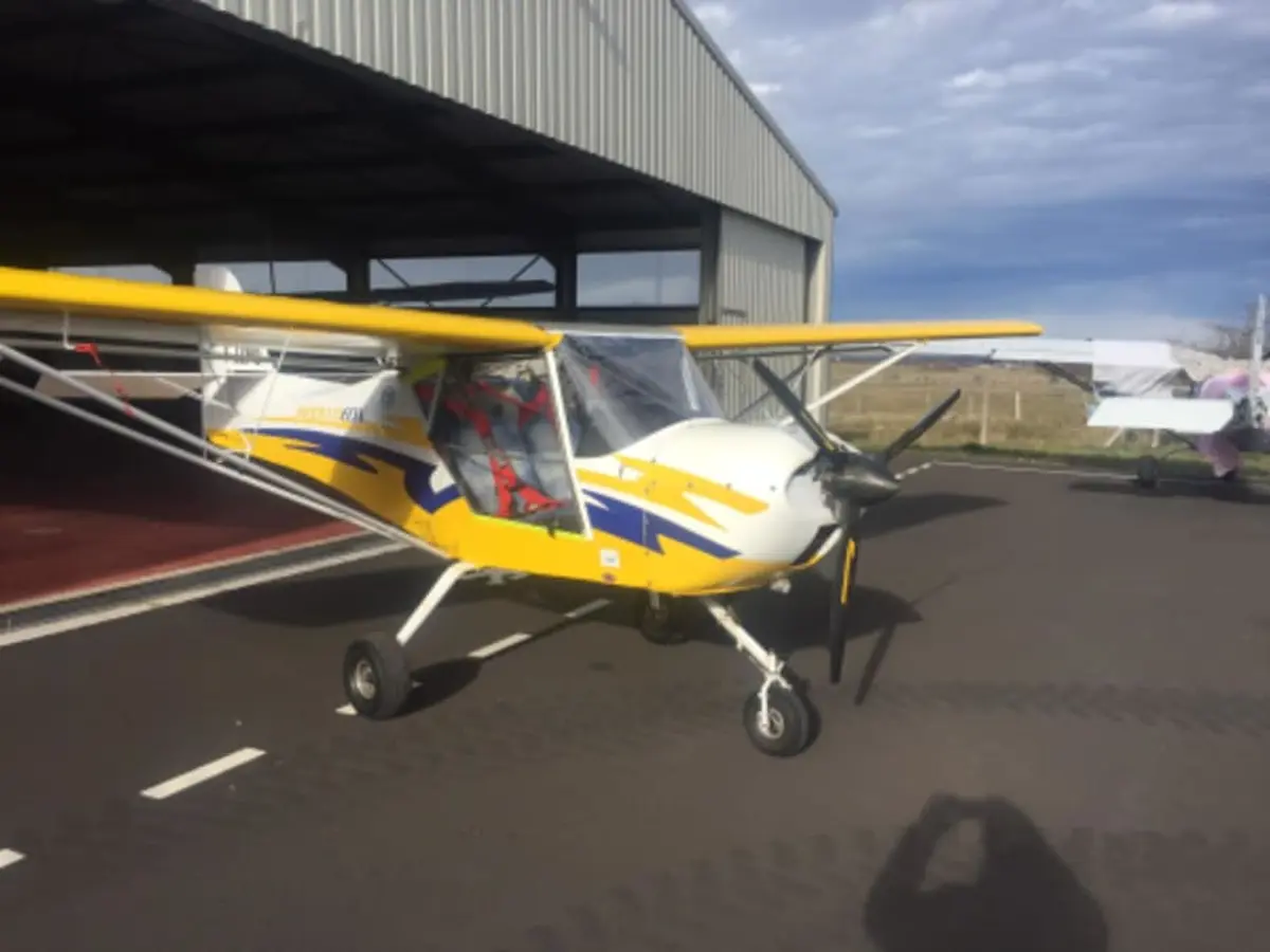 Initiation au pilotage d'ULM Multiaxes à Coltines (15)