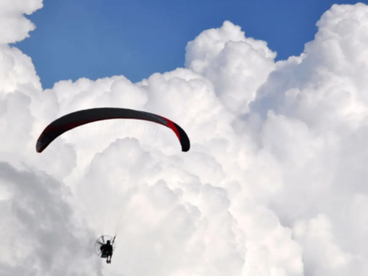 Initiation au pilotage d'ULM Paramoteur à Assieu (38)