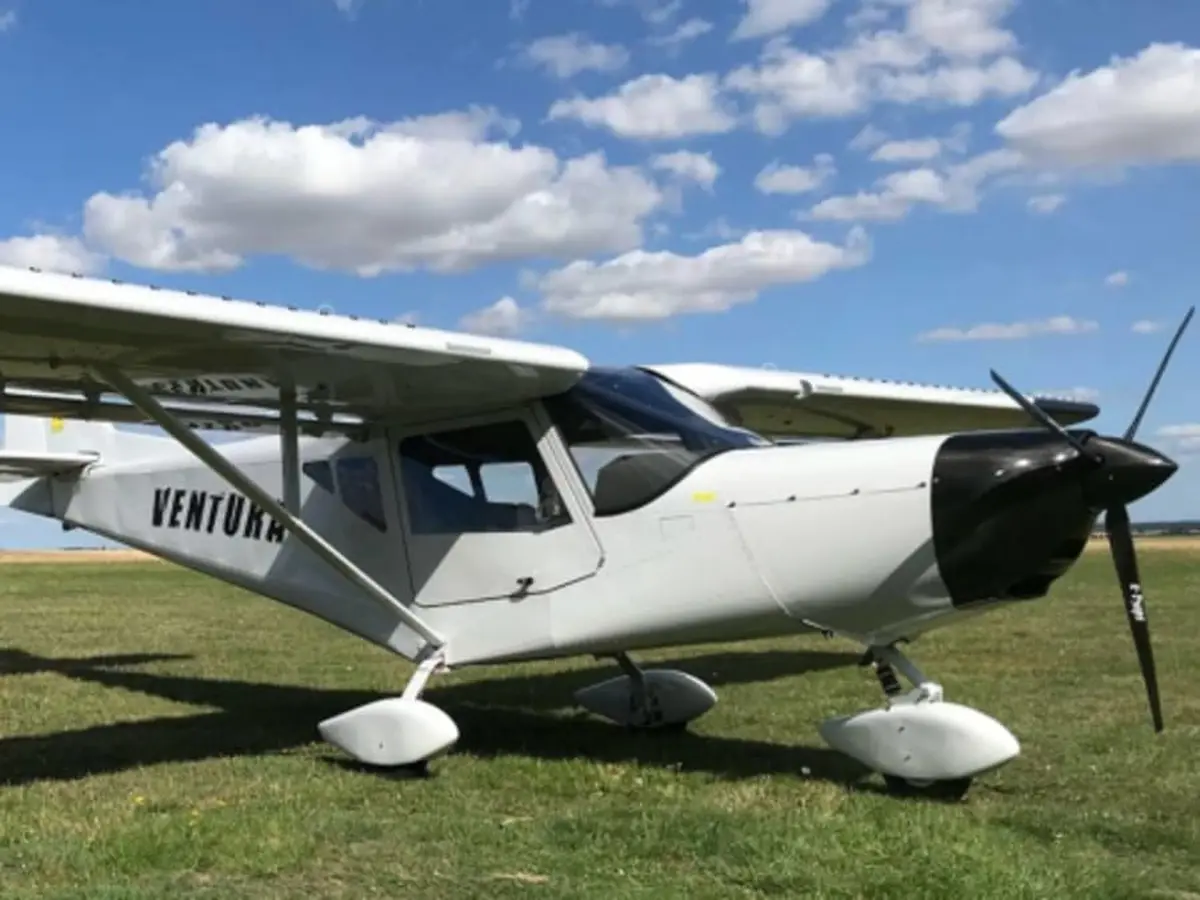 Initiation au pilotage en avion à Etampes (91)
