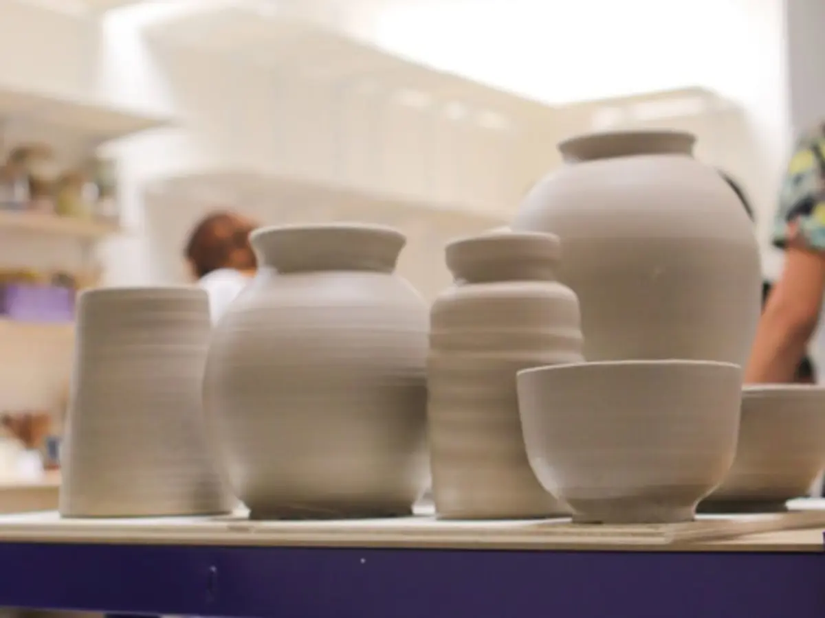 Initiation au tournage en céramique à Nantes (44)