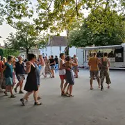 Initiation aux danses régionales