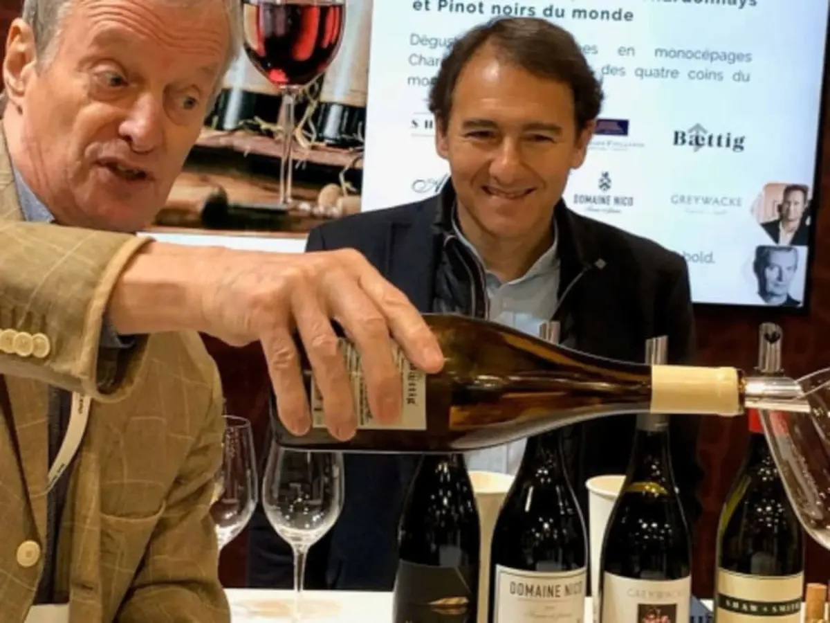 Initiation aux vins de Bourgogne à l'AVS à Paris 13ème