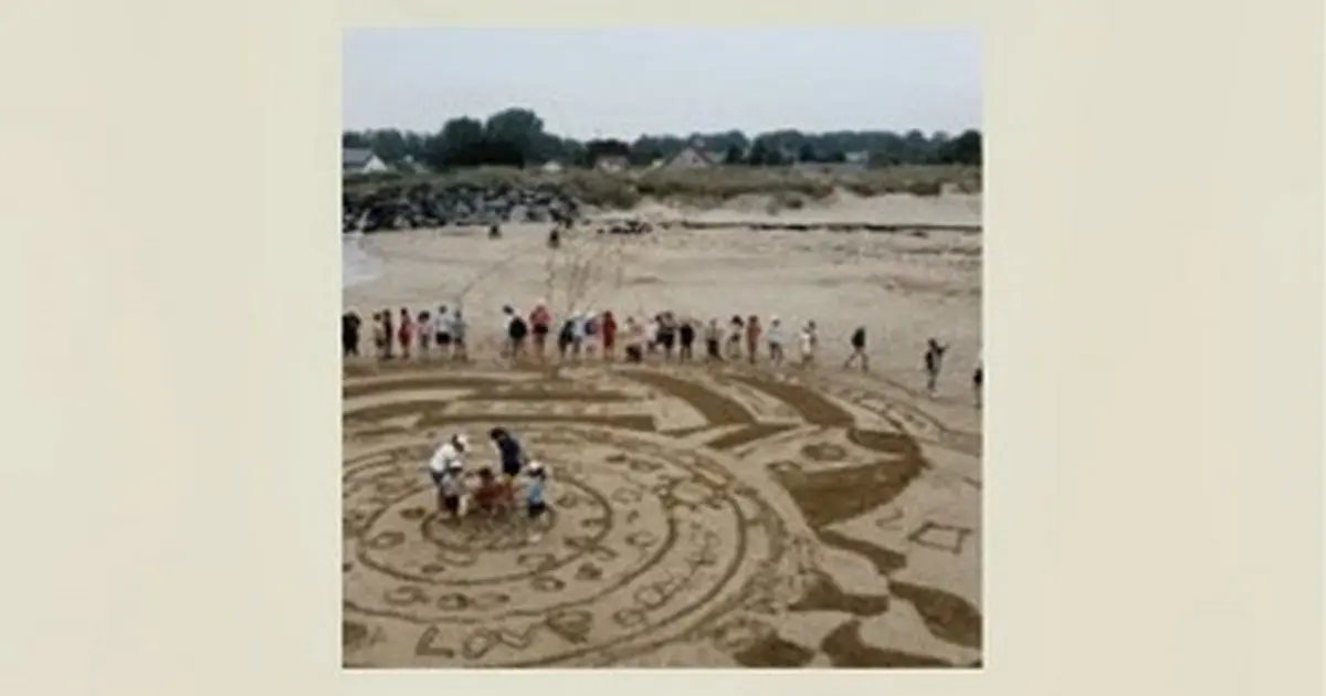 Initiation Beach Art JNA Journée Nationale des Artistes