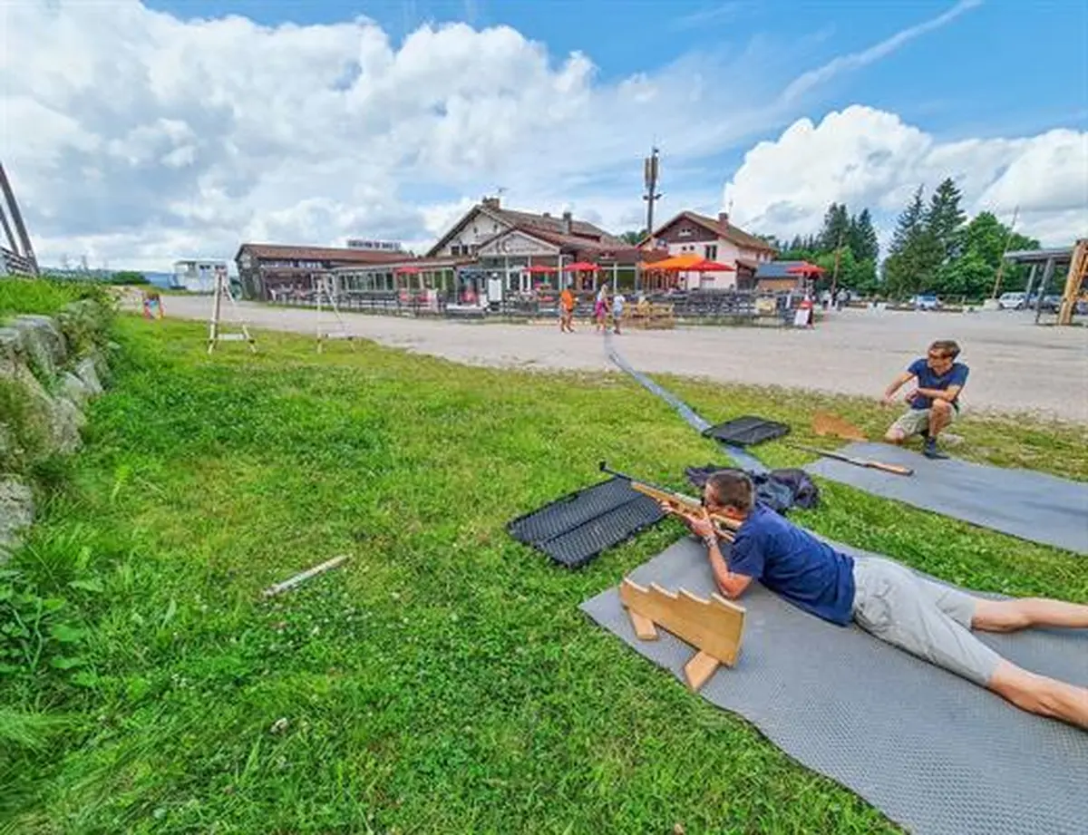 Initiation biathlon carabine laser