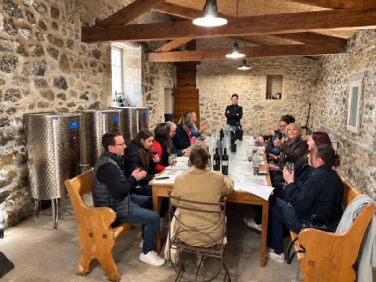 Initiation, dégustations de vins et jeu des senteurs à Arles (13)