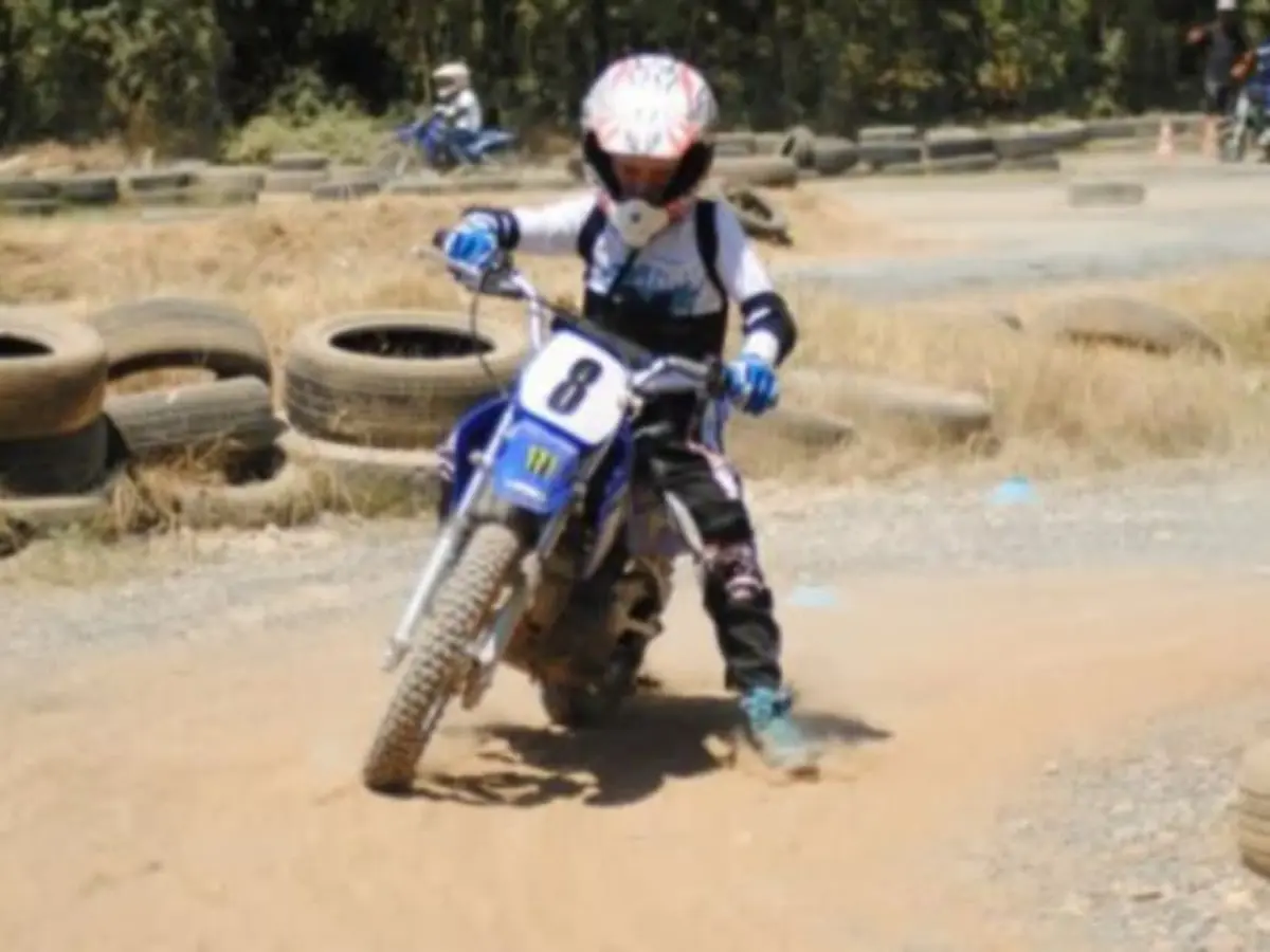 Initiation moto-cross à Pont-d'Ain (01)