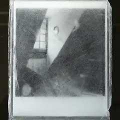 Installation artistique « Camera Calda / Débâcle » à la Glacière