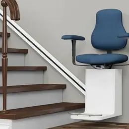 Installer un monte escalier chez soi, lequel choisir et à quel coût ?