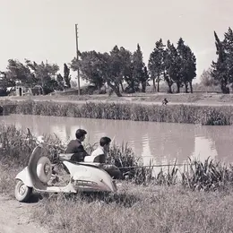 Instants De Vie Au Fil Du Canal Du Midi