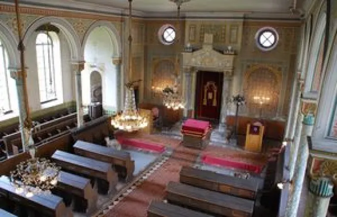 Intérieur de la synagogue de Benfeld du XIXe siècle