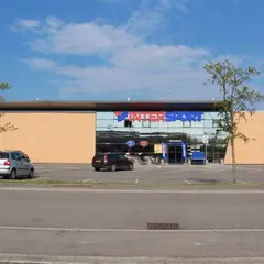 Intersport