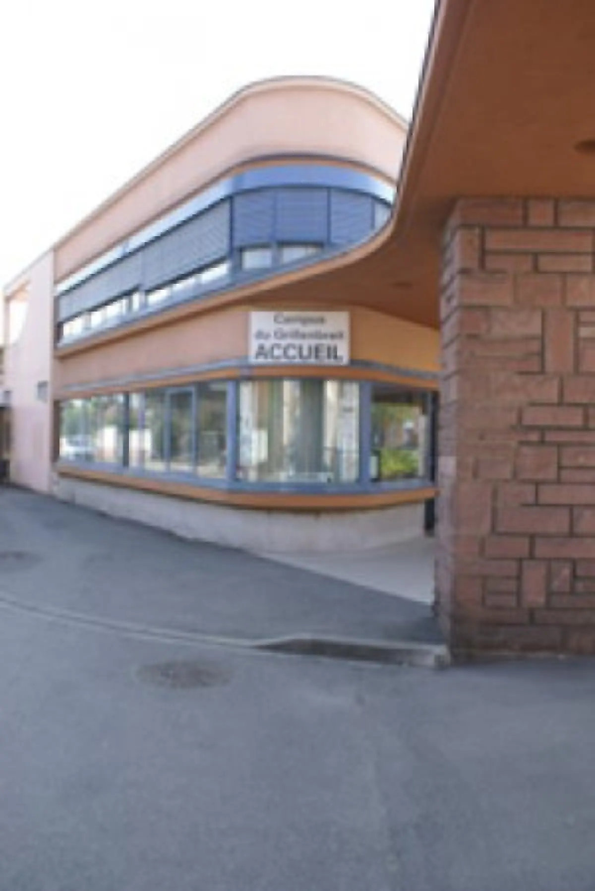 L'Université de Colmar.