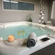 Jacuzzi privatif & matelas hydromassant à Noyal-sur-vilaine (35)