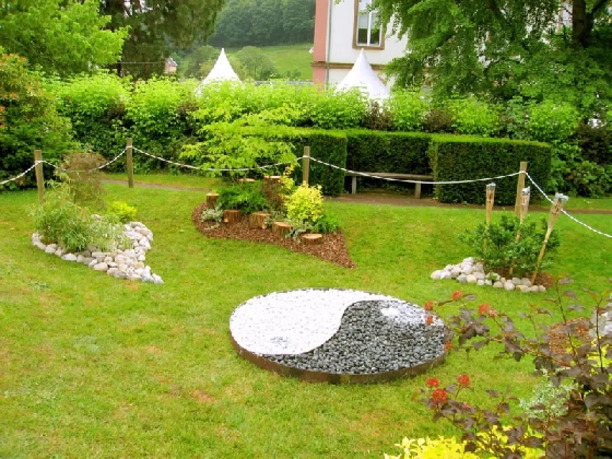 Jardin : L'entretien du gazon