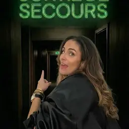 Jenna Segura dans Sortie de secours