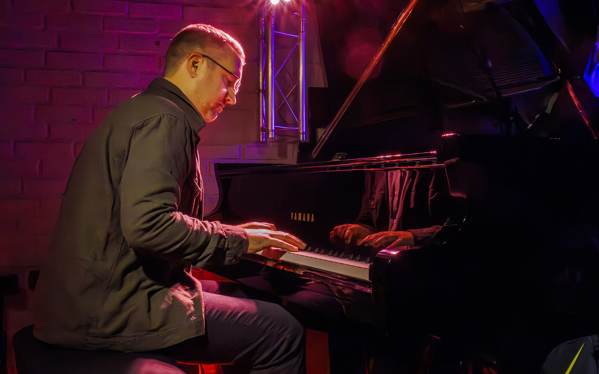 Jérémy Bruger Trio en concert au 38Riv Jazz Club
