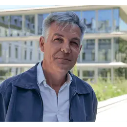 Jérôme Ferrari passe le relais à Tanguy Viel