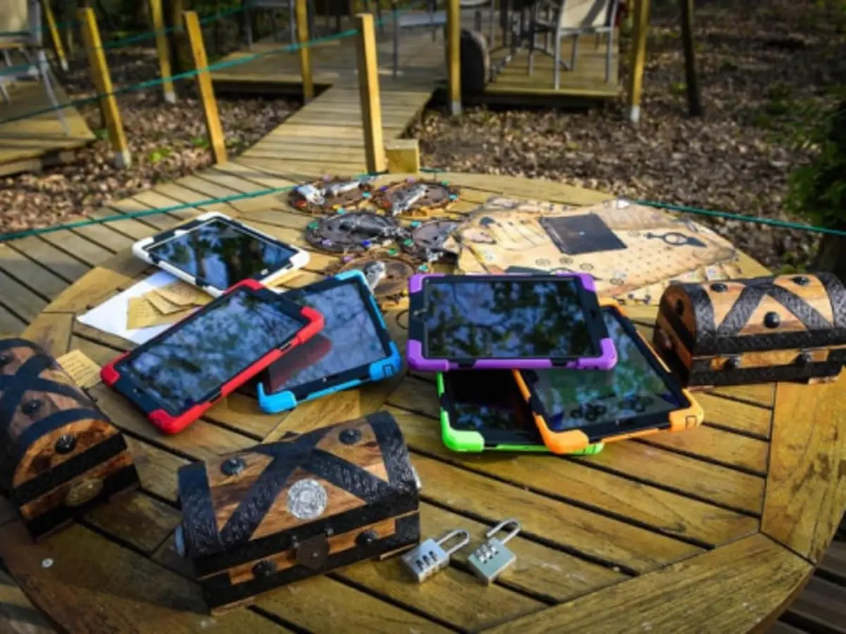 Jeu de piste à Saint-Julien-de-Peyrolas (30)