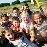 Jeux sur les graines et semis d'été à Montardon (64)