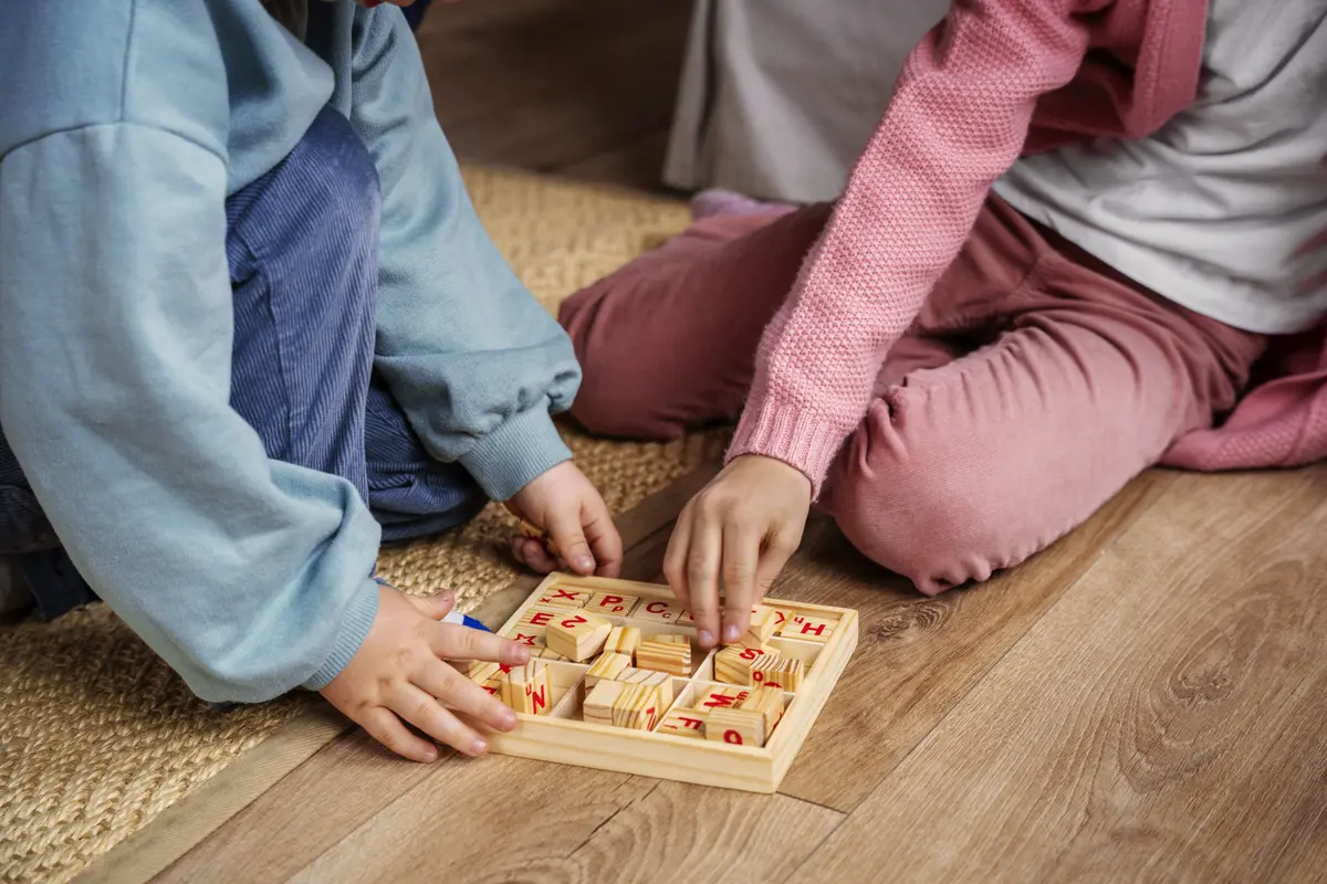 Jouons ! Par L'Association Homo Ludens