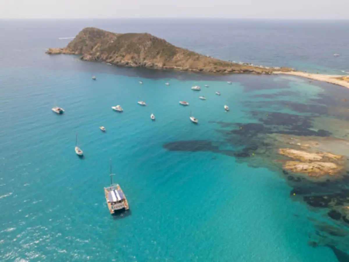Journée catamaran vers les 3 caps depuis Saint-Raphaël
