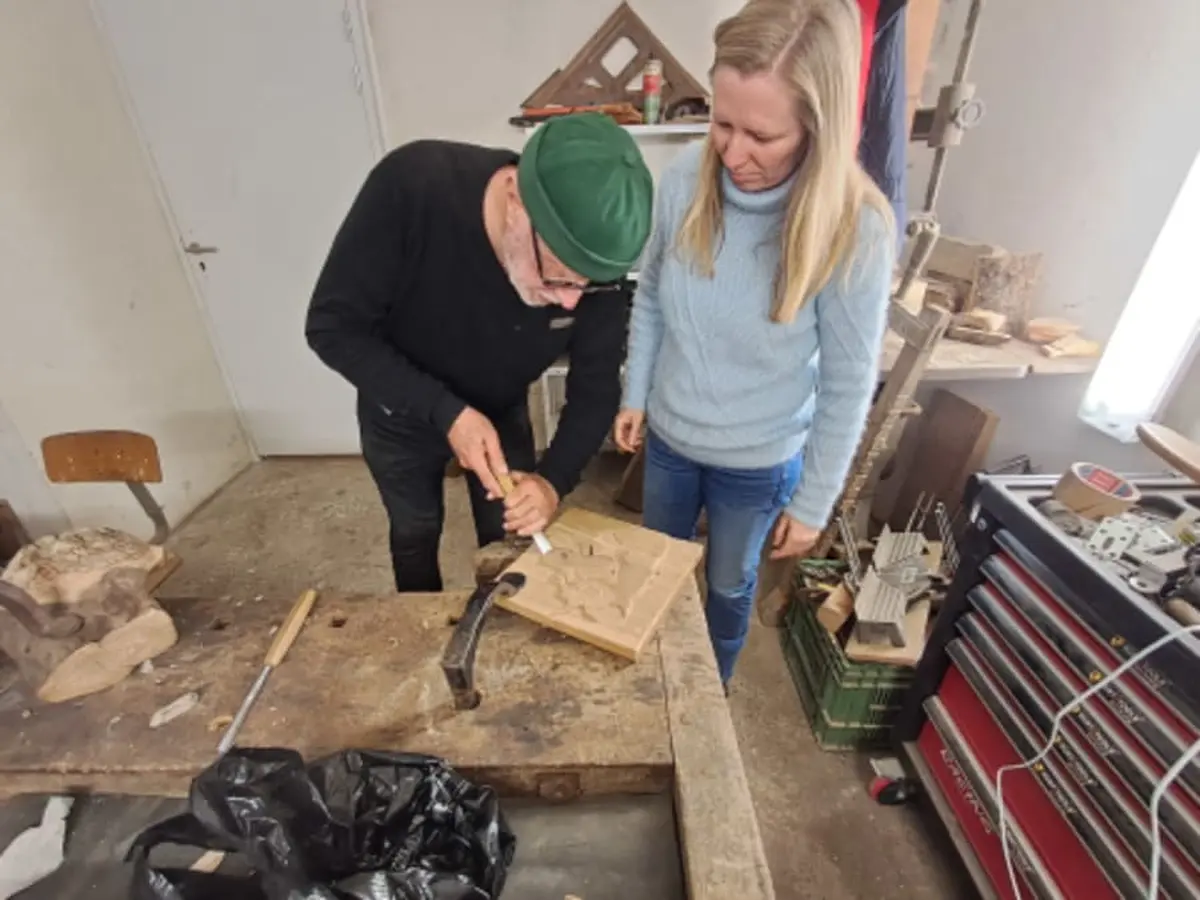Journée d'initiation à la sculpture sur bois à Habère-Lullin(74)