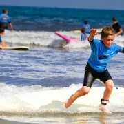 Journée de la glisse - Initiation surf avec l\'école de surf Txingudi