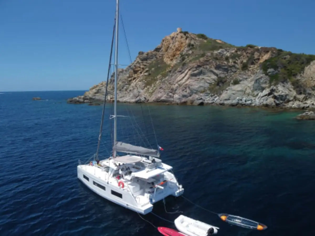 Journée en catamaran depuis Six-Fours-les-Plages (83)