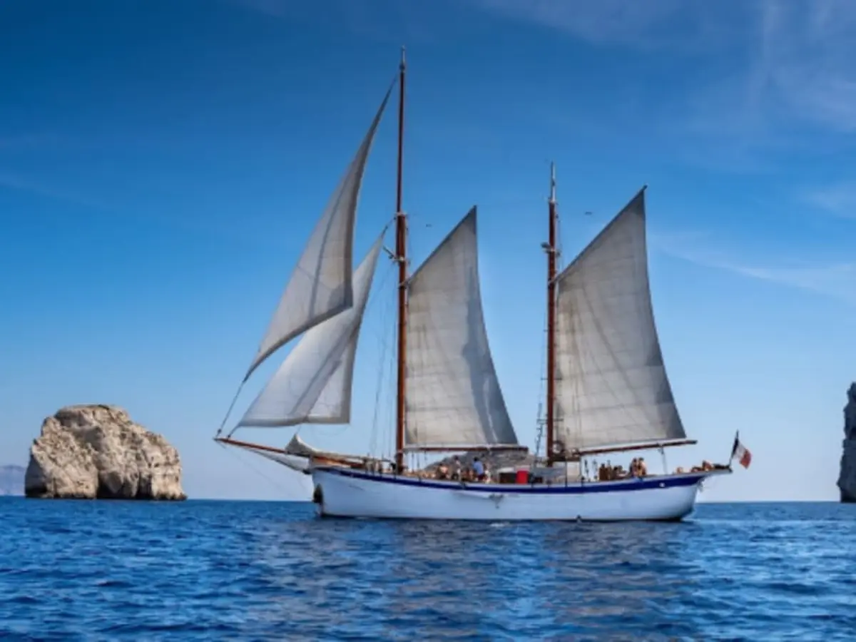 Journée en Voilier dans les Calanques à Marseille (13)