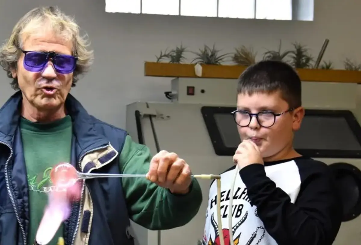 Journées Découverte Allez on va souffler notre boule de Noël