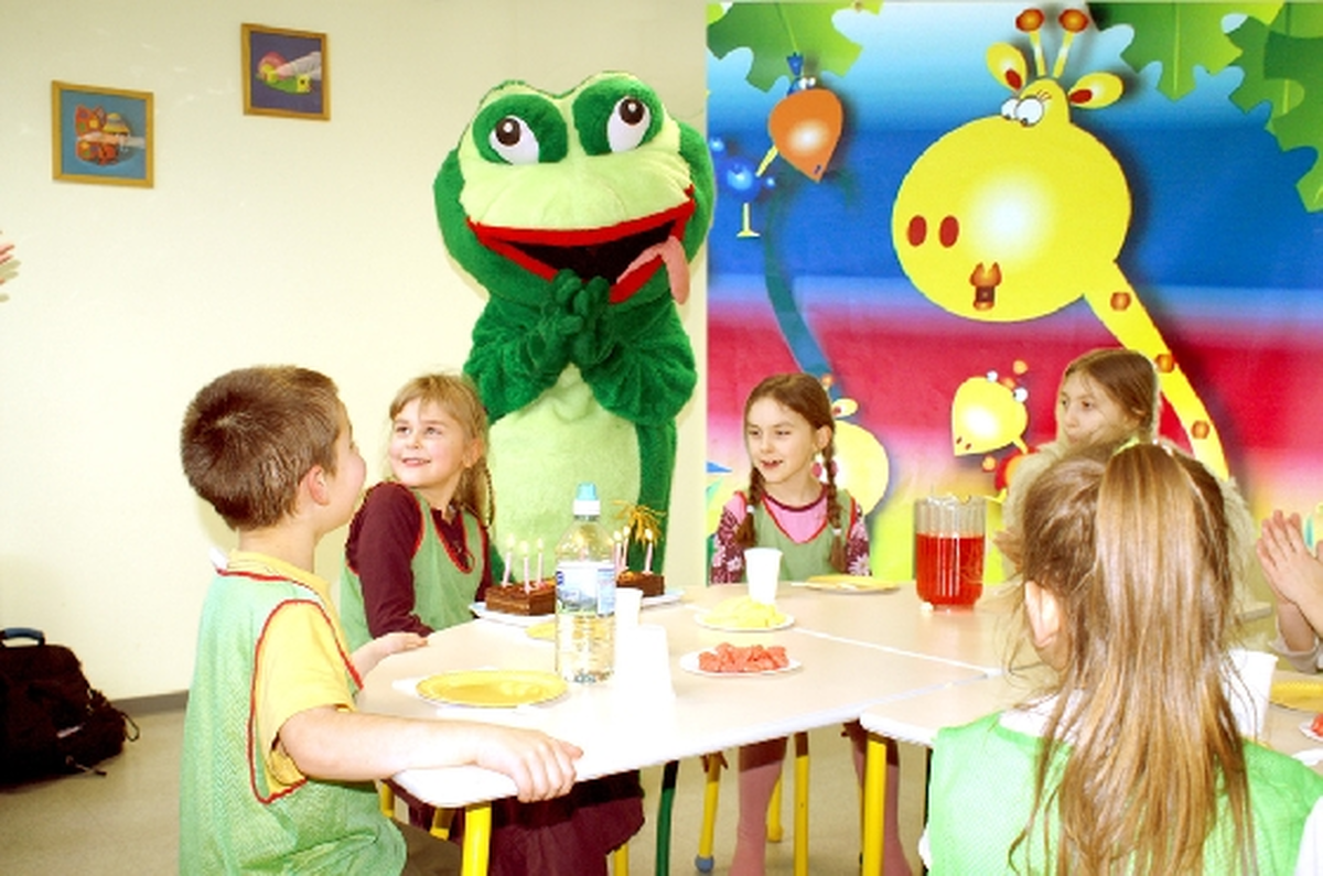 Un joyeux anniversaire chez Okidok à Kingesheim avec la mascotte Oki