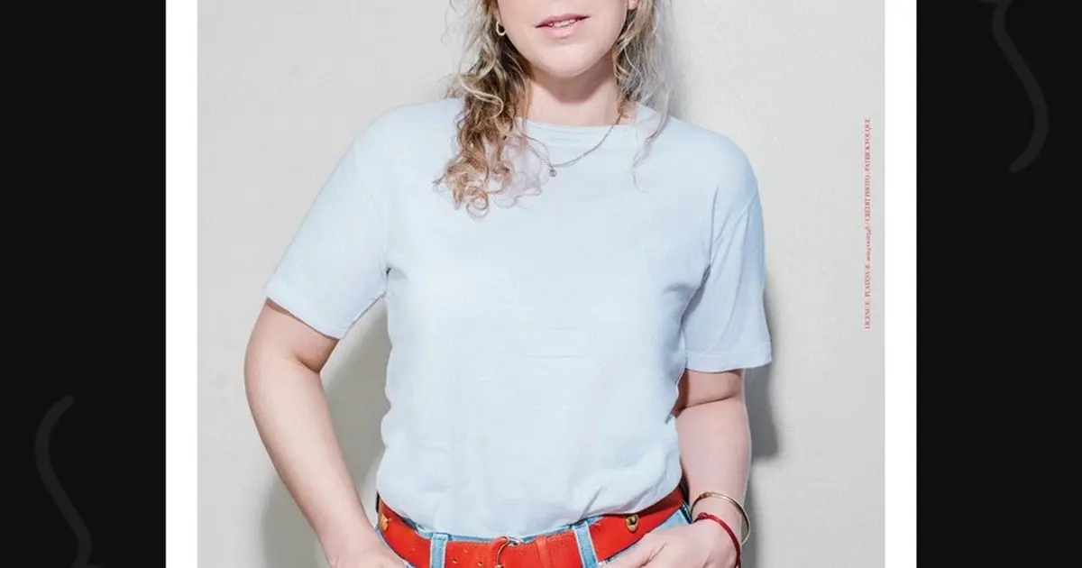 Julie Conti dans Nuances