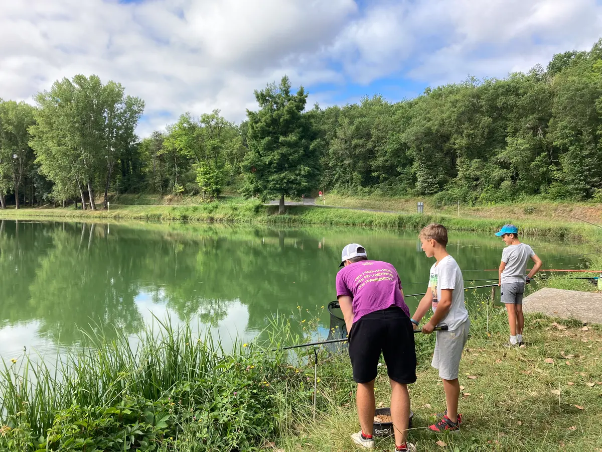 Junior Fishing Tour : manche de pêche au coup