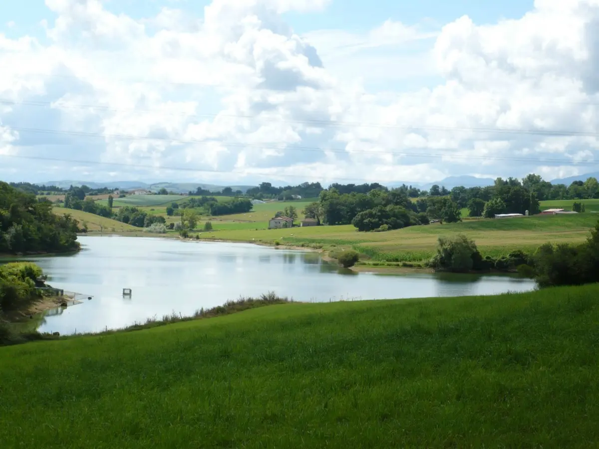 Kantaldi : concerts de Menditarrak, Pil pil et Hiruri