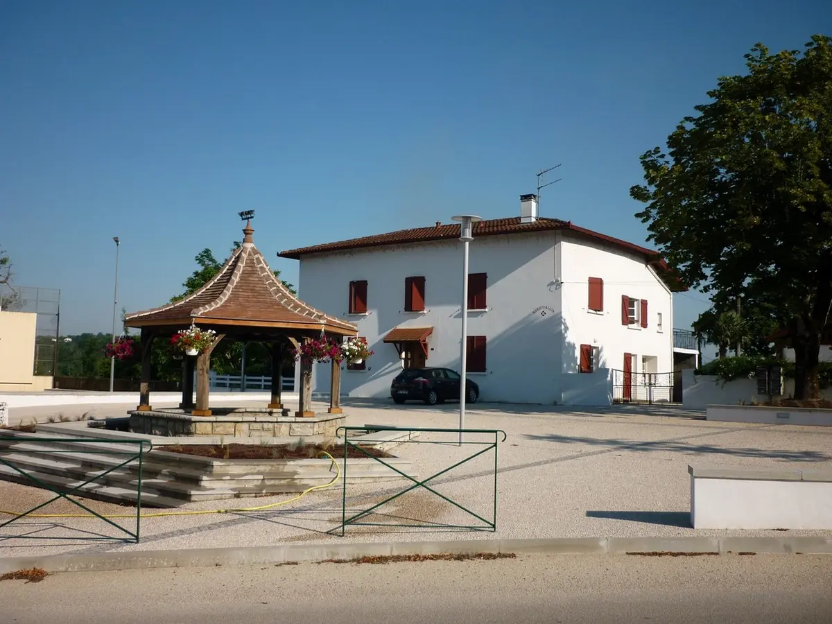 Kantaldi : Kriolinak, les frères Bercaits, Aiko Maiko