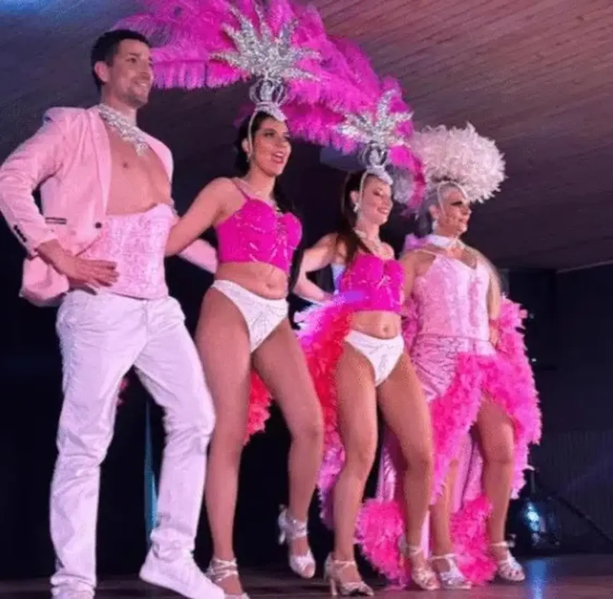Kapucine Show Cabaret Transformiste