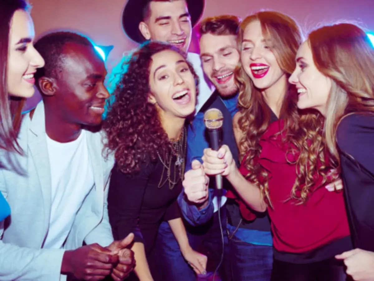 Karaoke à Nice (06)