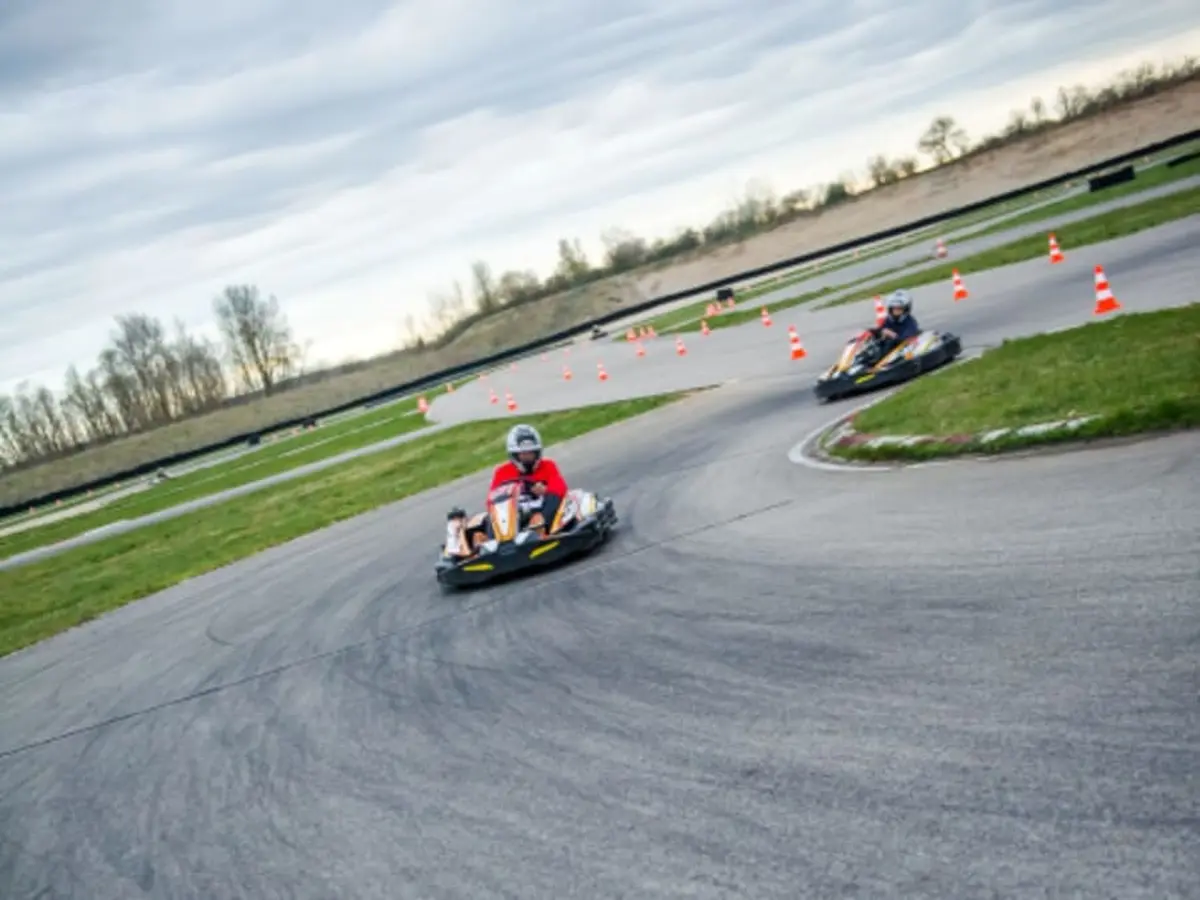 Karting à Château-Gaillard (01)