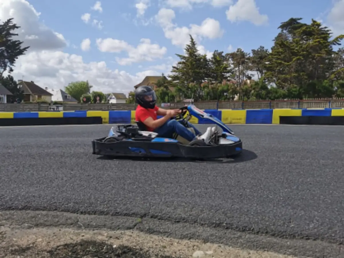 Karting adulte à Ouistreham (14)