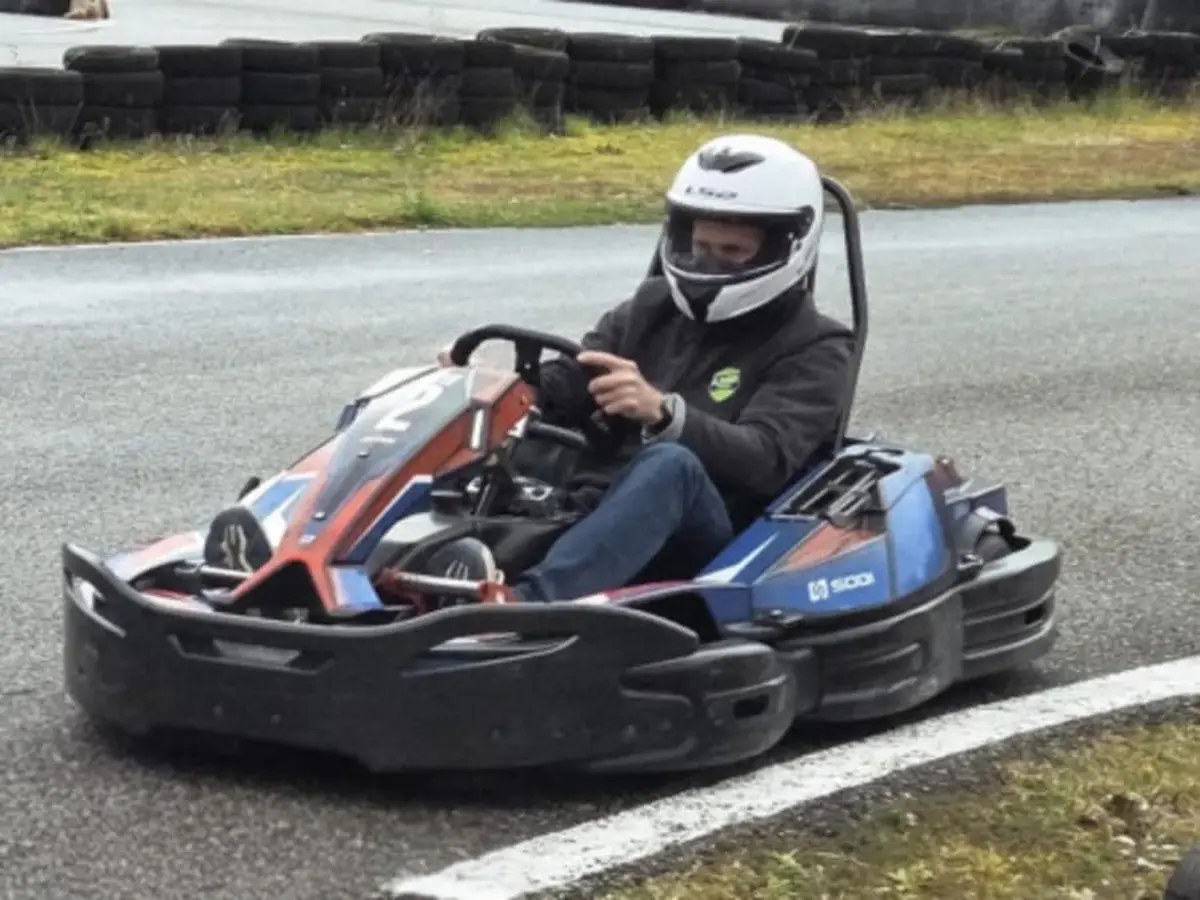Karting sur le circuit Pondinois à Pont-d'Ain  (01)