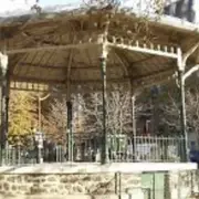 Kiosques en fete au boulevard blanqui